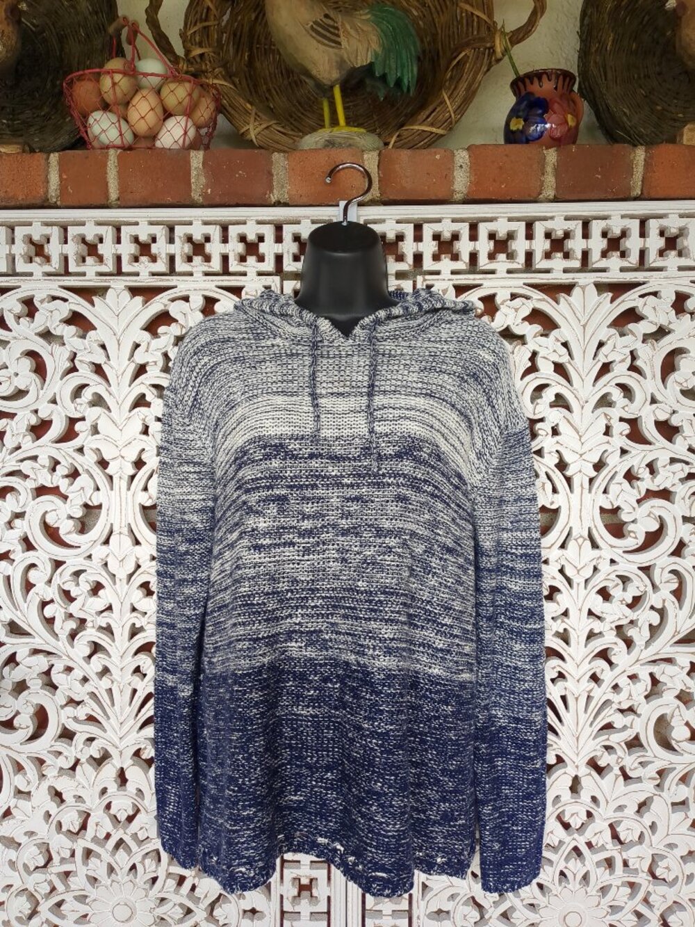 L Long Sleeve Pullover Sweater with Hood